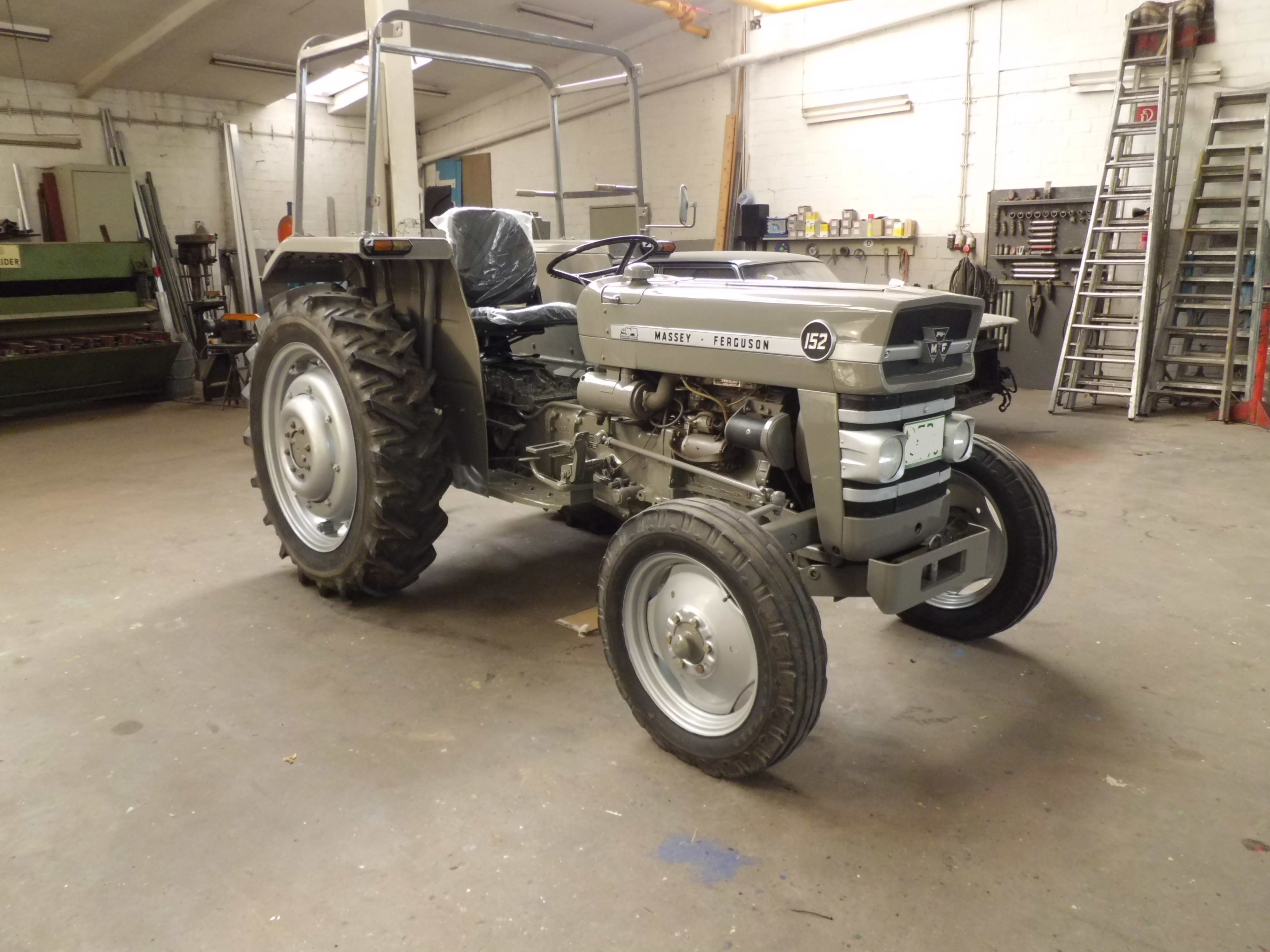 Restaurierung Oldtimer Traktor